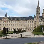 T2, Centre * Caen